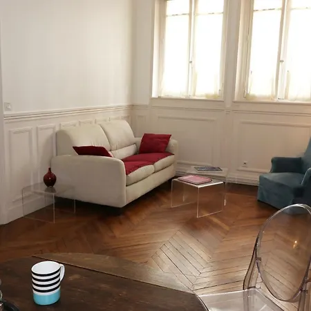 Apartment George Sand Paris